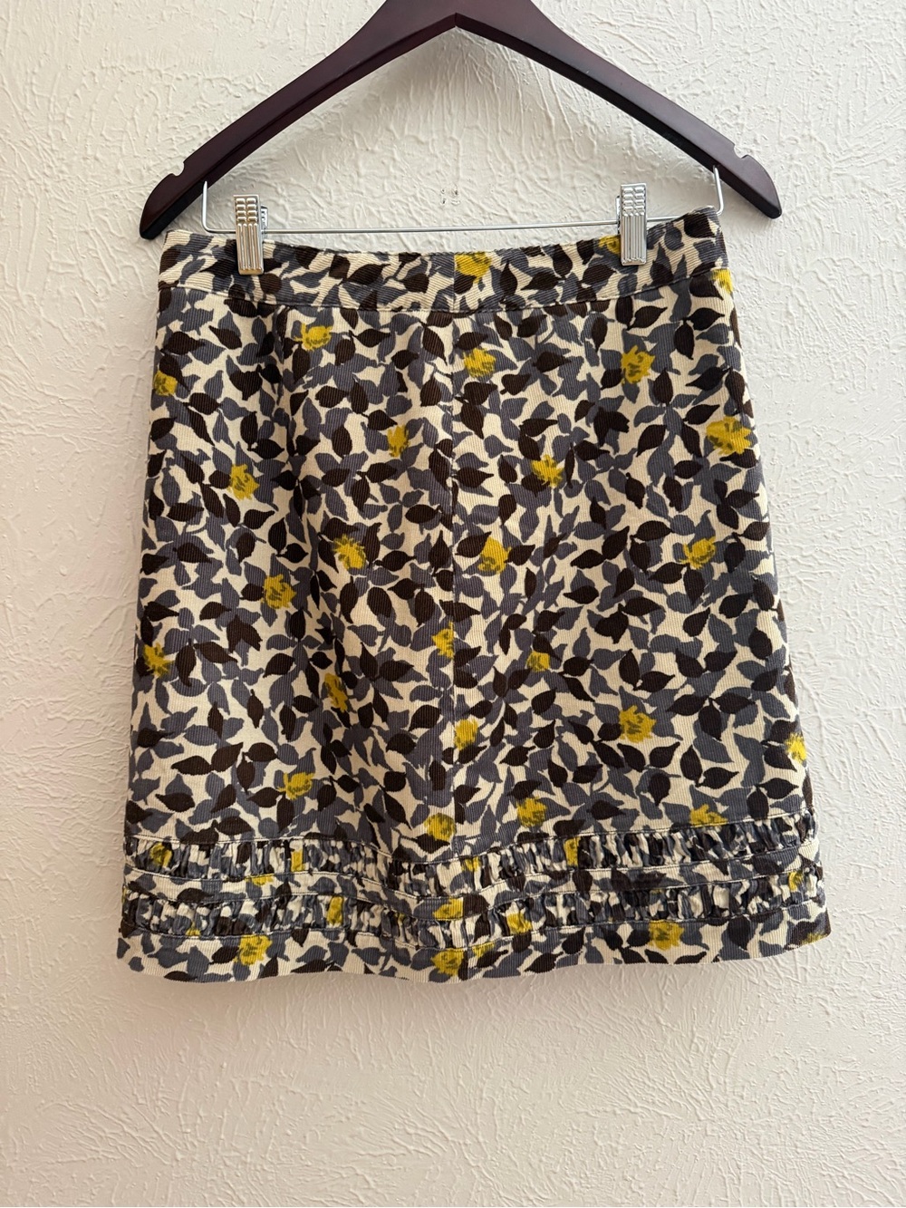 Boden Floral Corduroy Pencil Skirt – Size 6